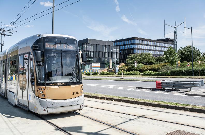 Park 7 - Tram